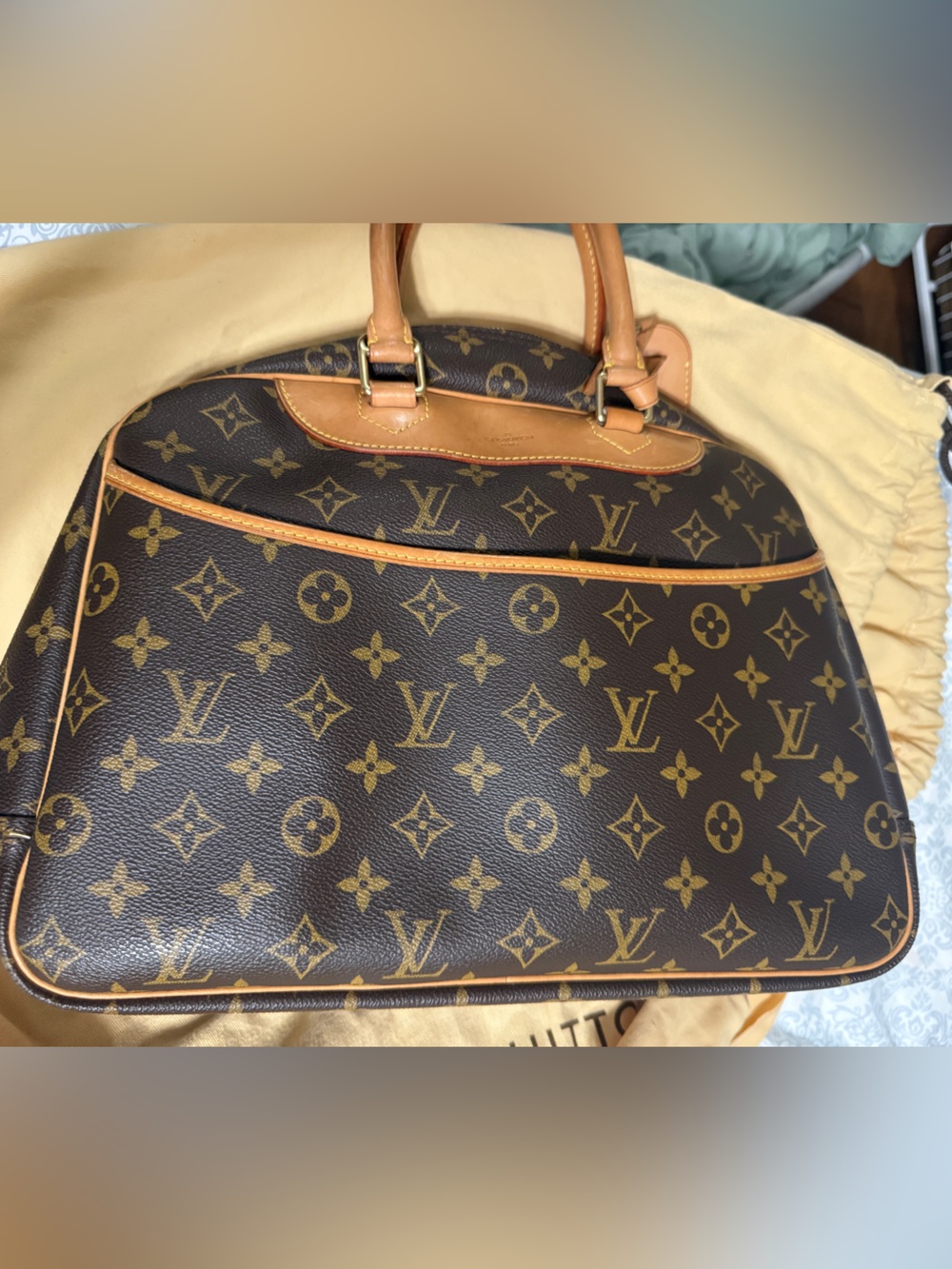 Louis Vuitton Deauville